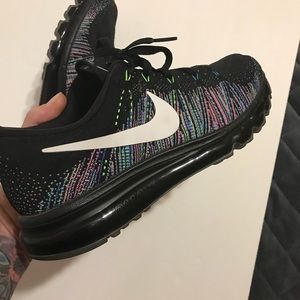 Nike Flyknit Airmax ID